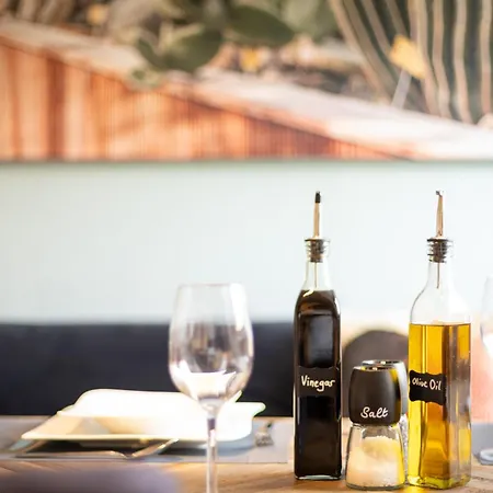 Maracoon - Messe I Great Location