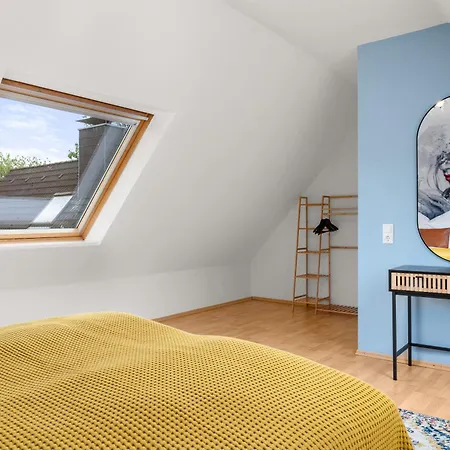 Luniq - Sky Suite Essen - 5 Min Zum Hauptbahnhof & Messe - 6 Gaeste