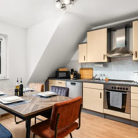 Luniq - Sky - 5 Min Zum Hauptbahnhof & Messe - Klima - 6 Gaeste Daire Essen