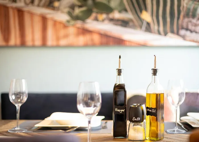 Maracoon - Messe I Great Location